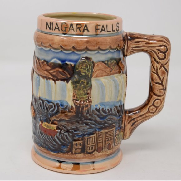 Vintage Niagara Falls Canada Mug Made in Japan 3D Mini Stein Travel Souvenir Cup - Picture 1 of 14